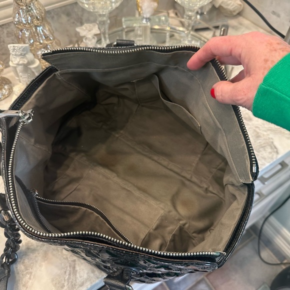 Authentic Marc Jacobs Leather Purse